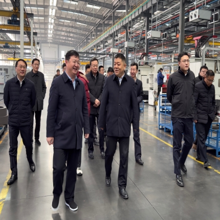 泰興市委書(shū)記、市長(zhǎng)劉文榮帶隊(duì)調(diào)研泰隆復(fù)工復(fù)產(chǎn)情況